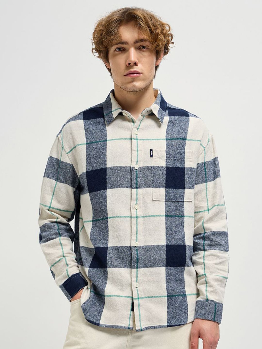 THE BEAR HOUSE Men Spread Collar Tartan Checked Cotton Relaxed Fit Casual Shirt