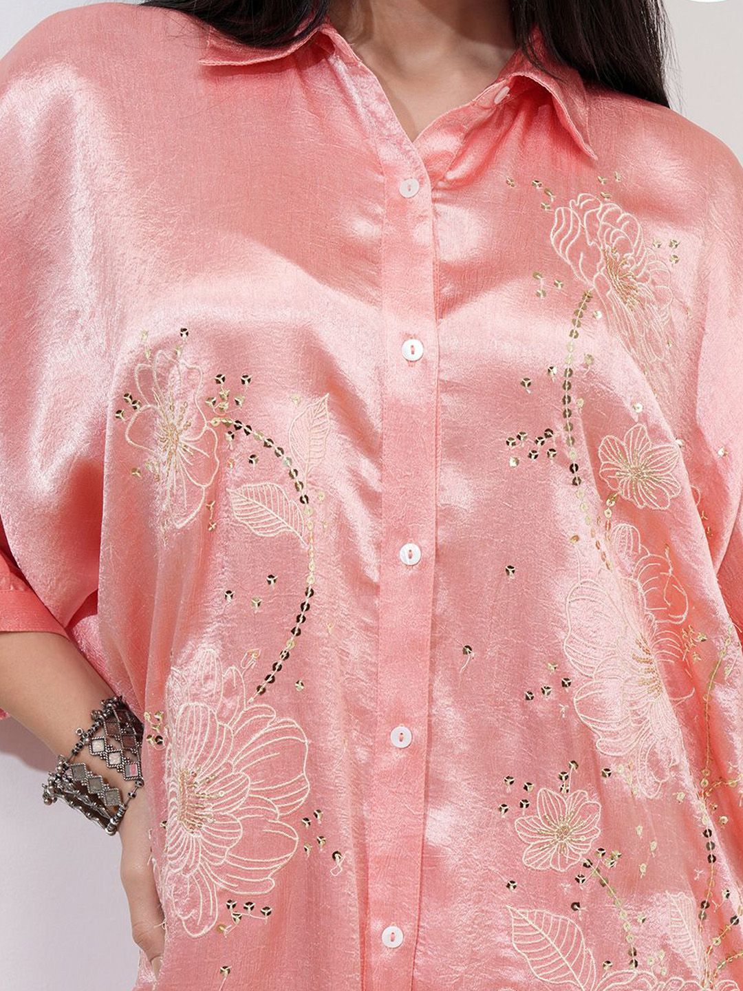 Vishudh Women Embroidered Tunic with Regular Pants Co-Ord Set