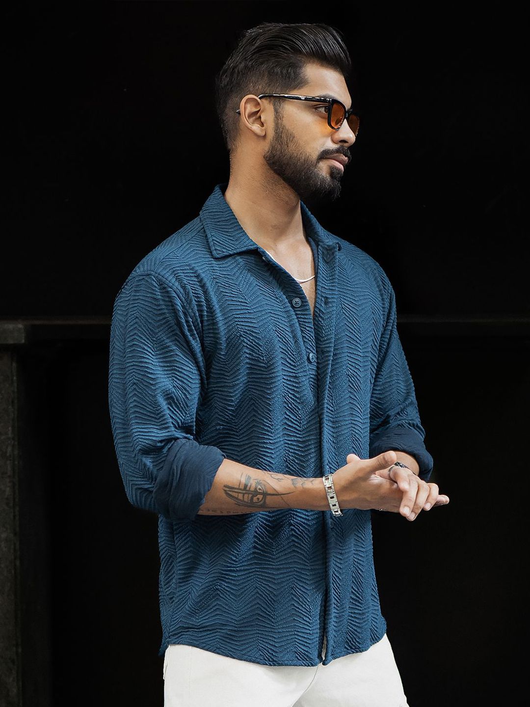 Powerlook Men Spread Collar Textured Relaxed Fit Casual Shirt