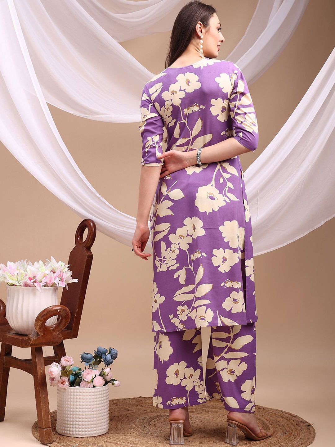 KALINI Women Floral Printed Regular Kurta with Palazzos