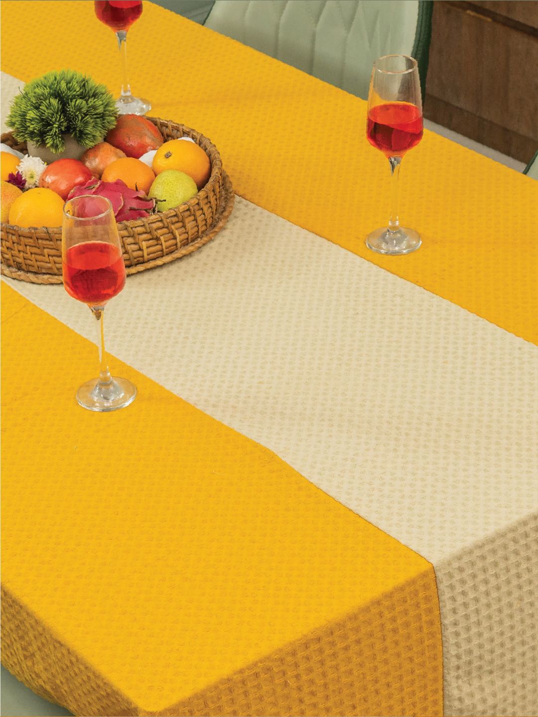 URBAN SPACE Mustard & Beige Geometric Printed Anti-Slip Cotton 6-Seater Table Cover