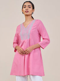 Global Desi  Woman Abstract Printed Tunic