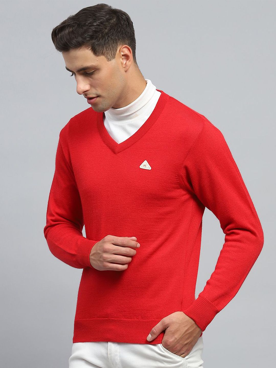 Monte Carlo Men V Neck Woollen Pullover