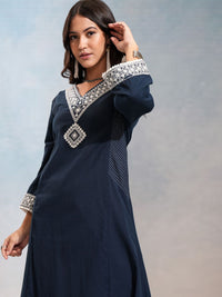 Vishudh Floral Embroidered V-Neck Panelled Mirror Work Kurta With Trousers