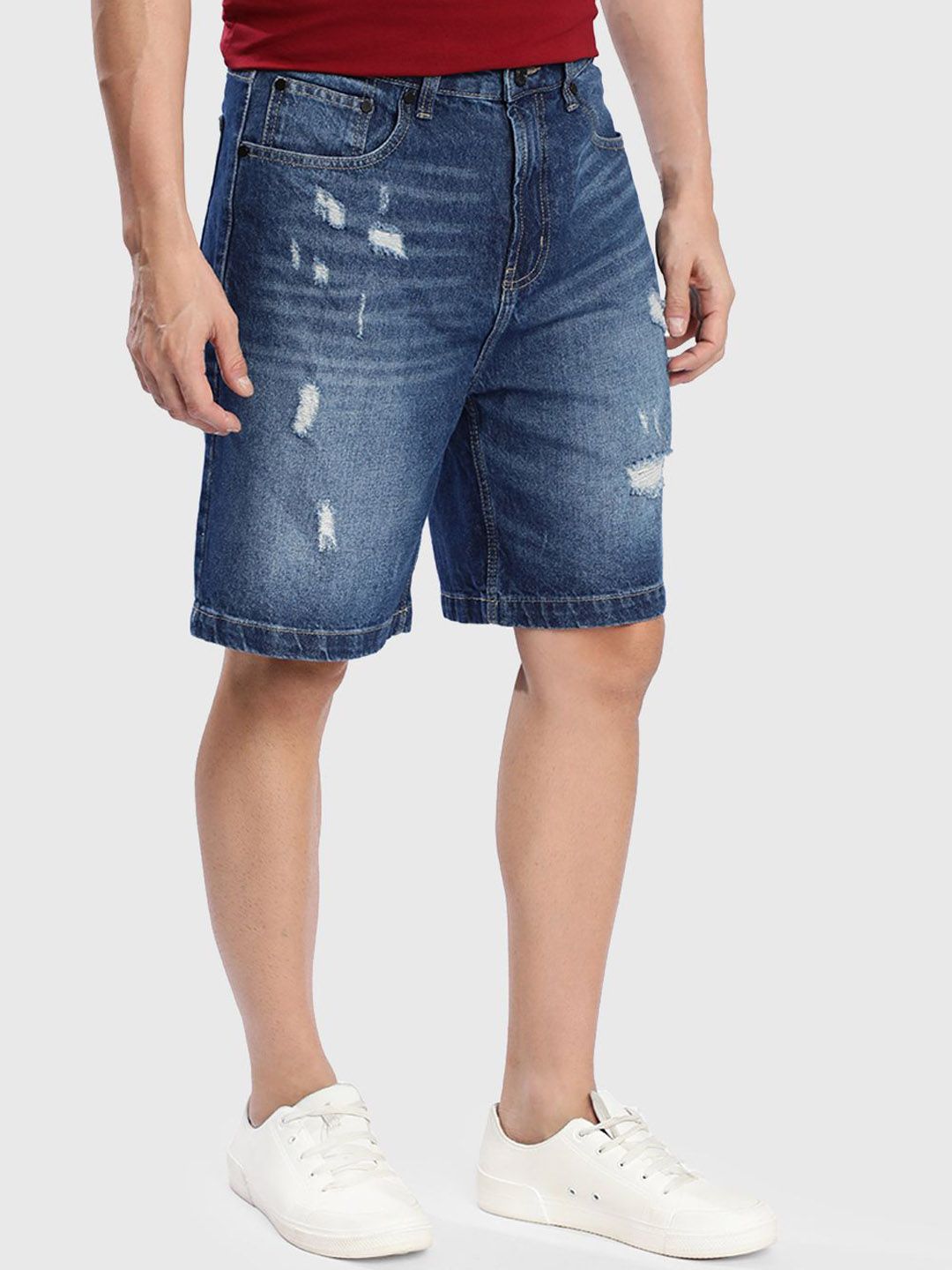 Bene Kleed Men Baggy Fit Distressed Denim Shorts