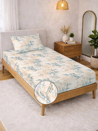 Myntra Elegant Homes Berwarna Krim & Bunga Biru 300 TC Cadar Tempat Tidur Single dengan 1 Sarung Bantal