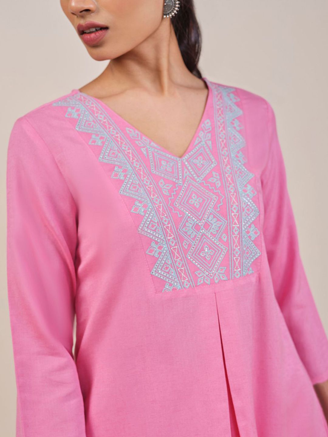 Global Desi  Woman Abstract Printed Tunic