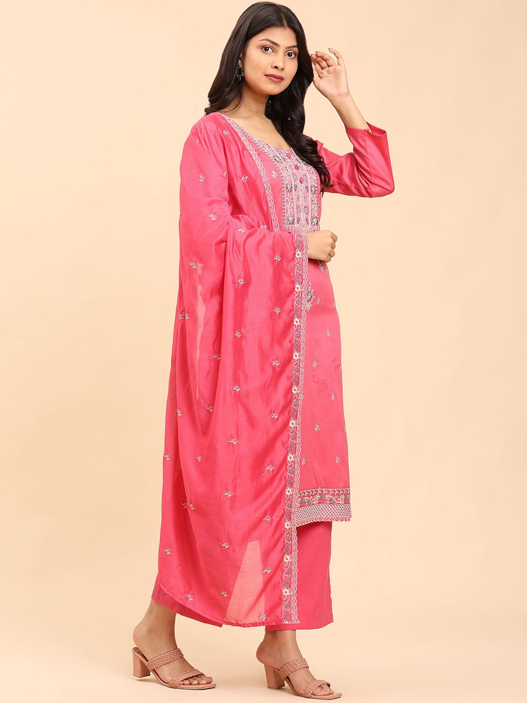 Mamicha Women Floral Embroidered Regular Pure Cotton Kurta with Palazzos & With Dupatta