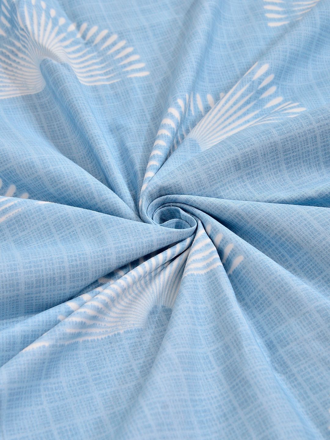 Blue Geometric Printed Flat 300 TC Single Bedsheet With Pillow Cover