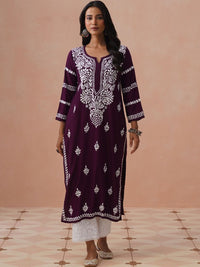 Rumah Wanita Chikankari Motif Etnik Bersulam Kurta Chikankari