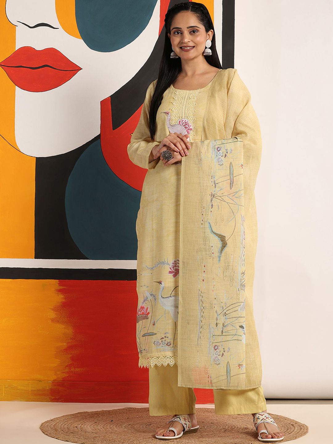 Mamicha Women Floral Printed Regular Pure Cotton Kurta with Trousers & With Dupatta