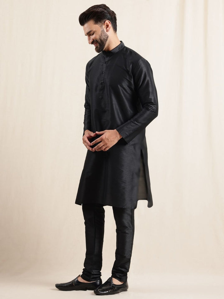 Anouk Mandarin Collar Straight Kurta With Pyjamas