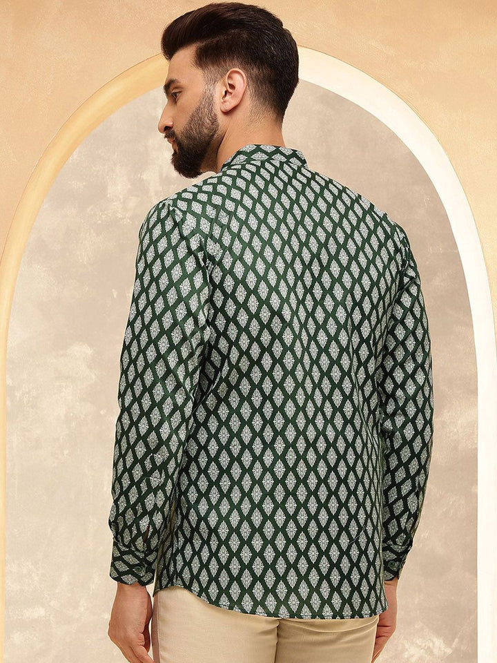 Motif Etnik Hijau Anouk Kolar Jalur Bercetak Kurta Pendek