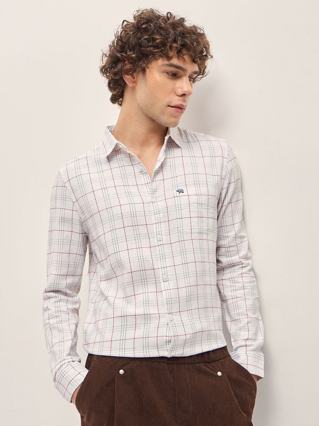 THE BEAR HOUSE Men Spread Collar Tartan Checked Cotton Slim Fit Casual Shirt