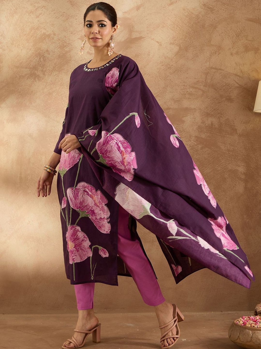 Indo Era Women Floral Printed Regular Pure Cotton Kurta with Trousers & With Dupatta