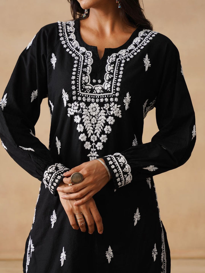 House of Chikankari Women Solid Black Kurta