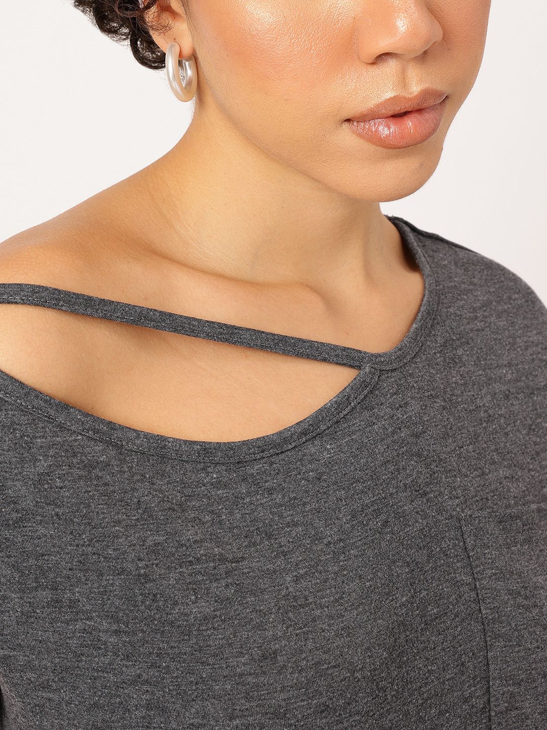 DressBerry Subdued Rock Cut-Out Detail T-shirt