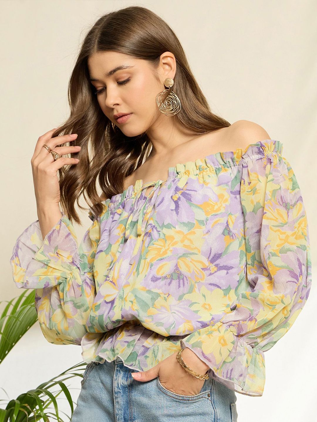 Berrylush Floral Print Off-Shoulder Flared Sleeve Ruffles Georgette Peplum Top