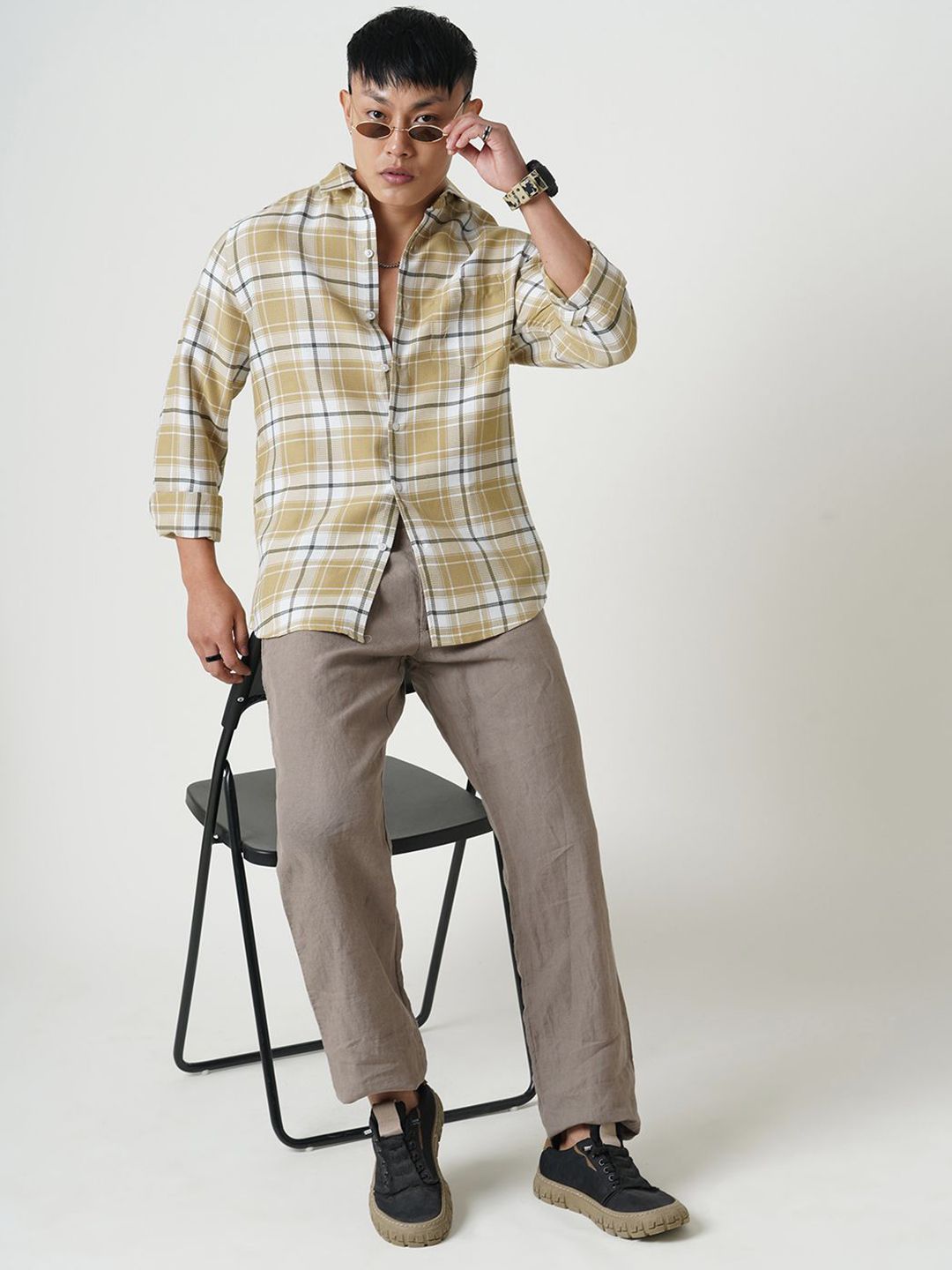 VASTRADO Men Classic Spread Collar Checked Cotton Slim Fit Casual Shirt