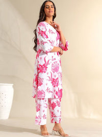 Mamicha Women Floral Printed Regular Pure Cotton Kurta with Trousers