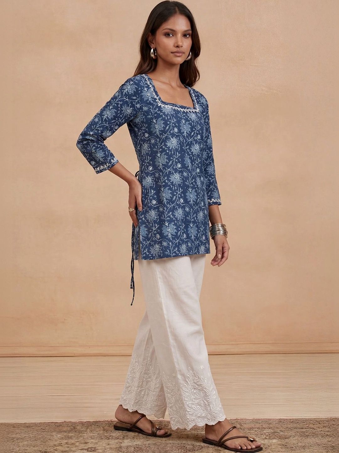 House of Chikankari Women Floral Printed Chikankari Indie Florals Kurta