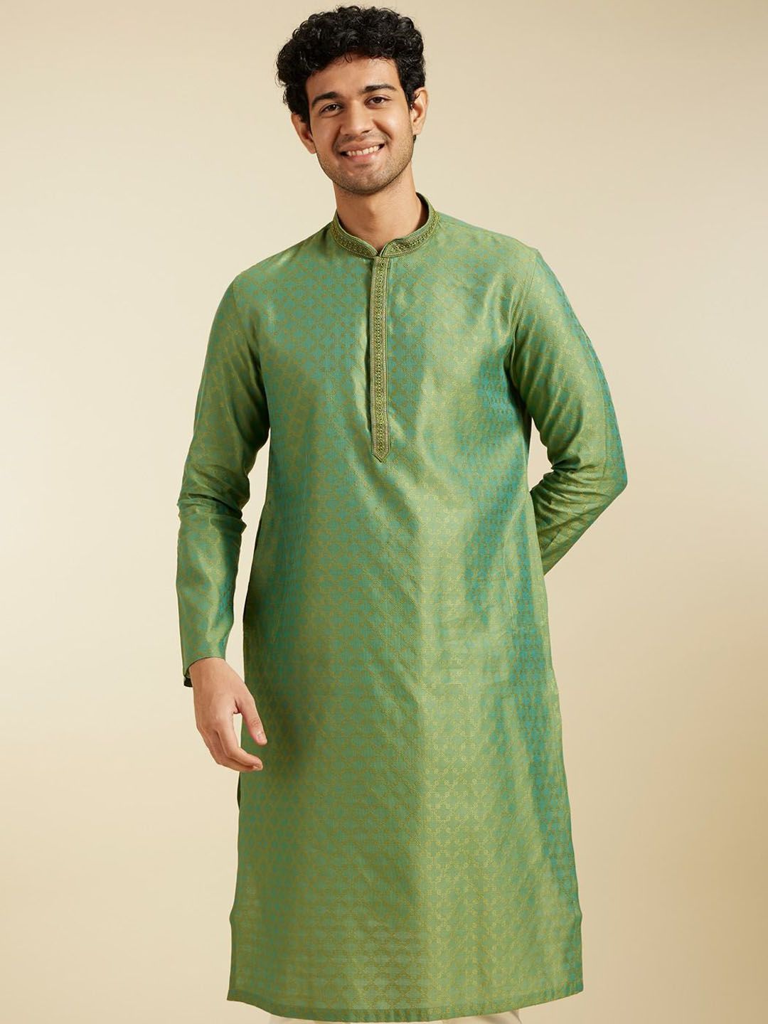 Diwas by Manyavar Ethnic Motifs Self Design Mandarin Collar Jacquard Straight Kurta