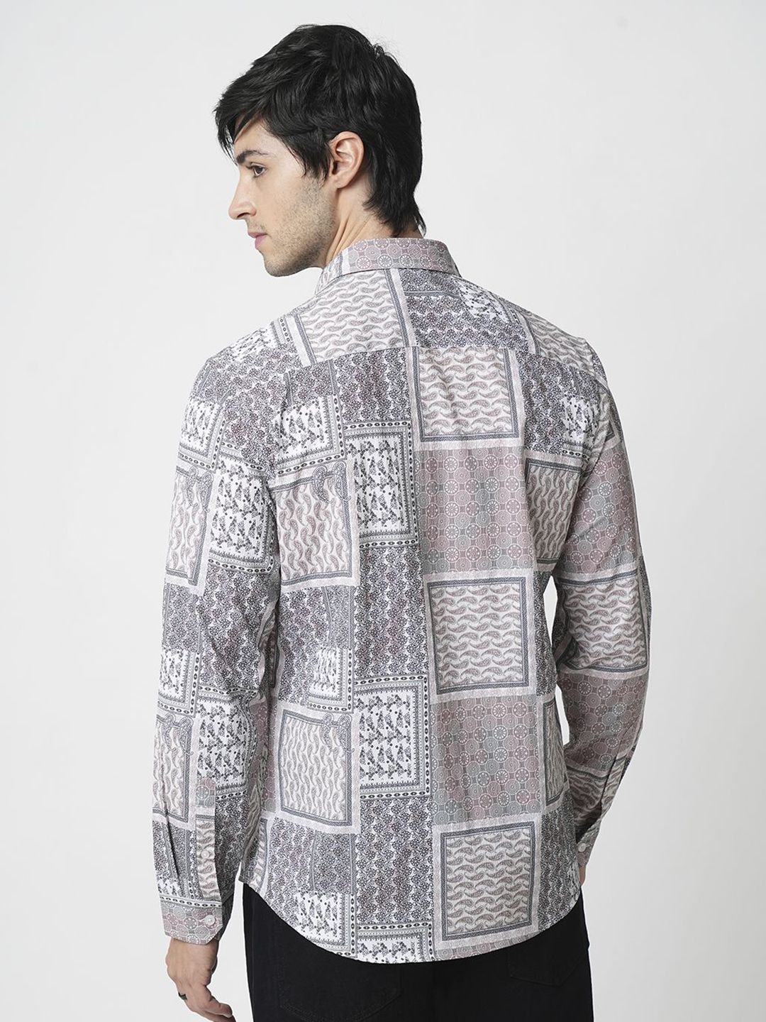 VASTRADO Men Classic Spread Collar Abstract Printed Slim Fit Casual Shirt