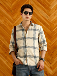 Campus Sutra Comfort Checked Spread Collar Casual Shirt