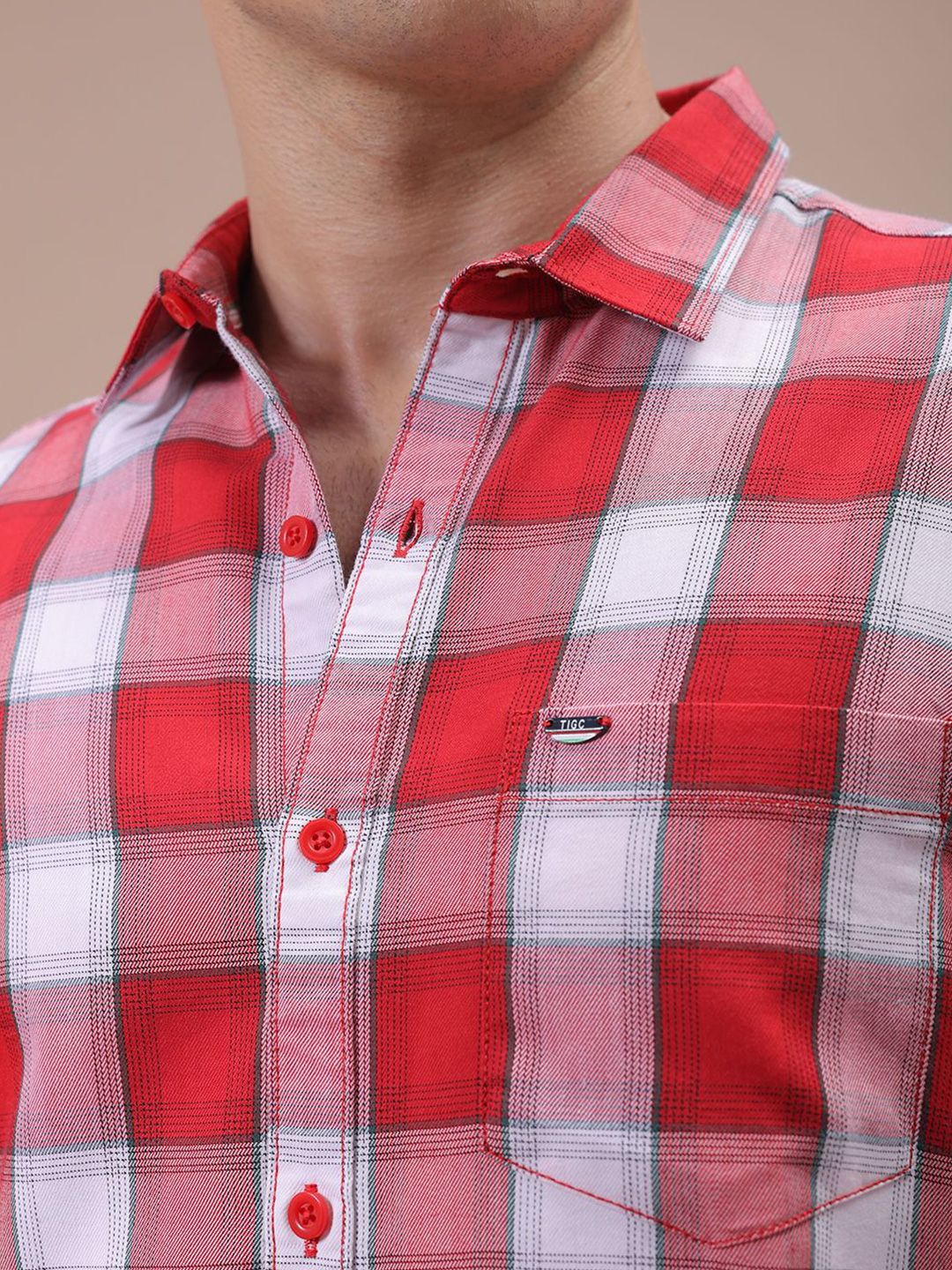The Indian Garage Co Men Cutaway Collar Checked Cotton Slim Fit Casual Shirt