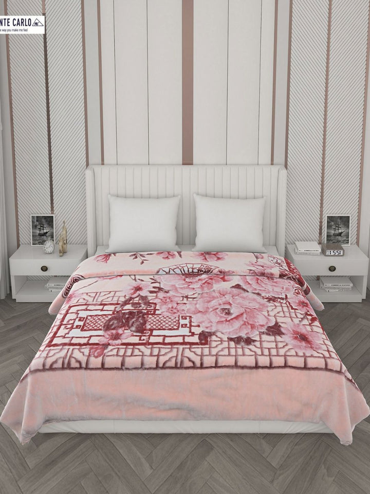 Monte Carlo Peach & White Floral Printed Heavy Winter 1000 GSM Double Bed Blankets
