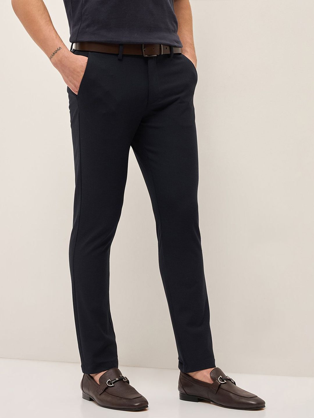 THE BEAR HOUSE Men Checked Slim Fit Trousers