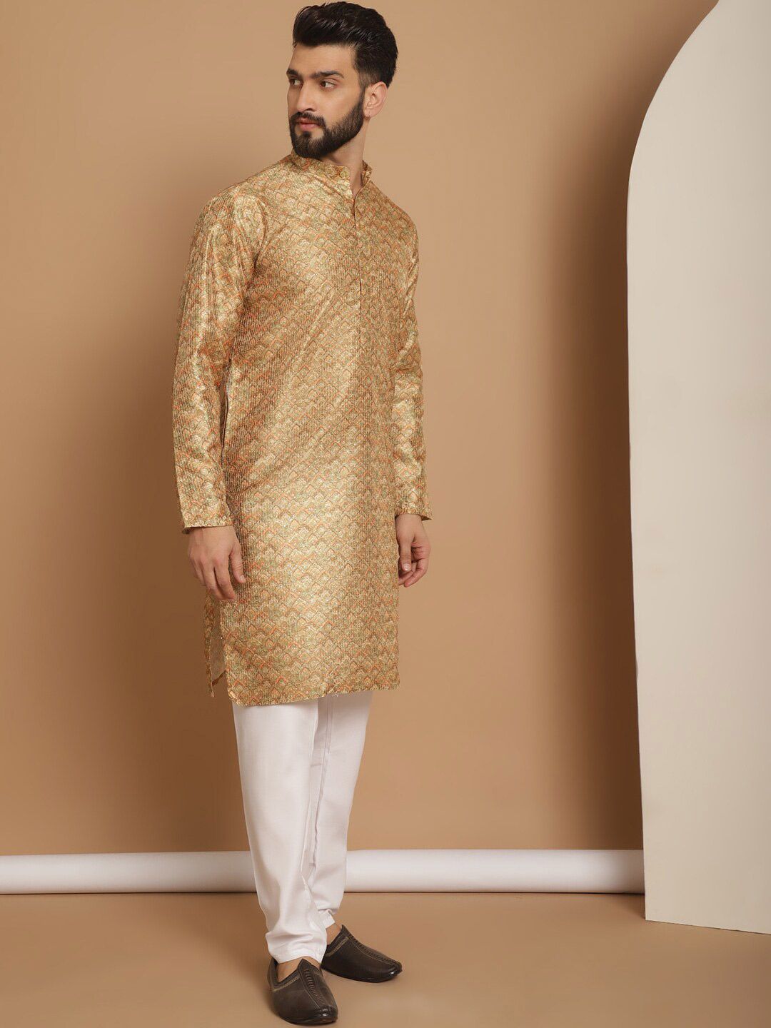 Kurta Lengan Panjang Kolar Mandarin Bercetak Motif Etnik Anouk dengan Churidar