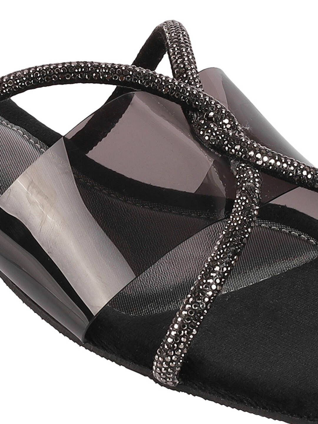 Mochi Women Open Toe Flats