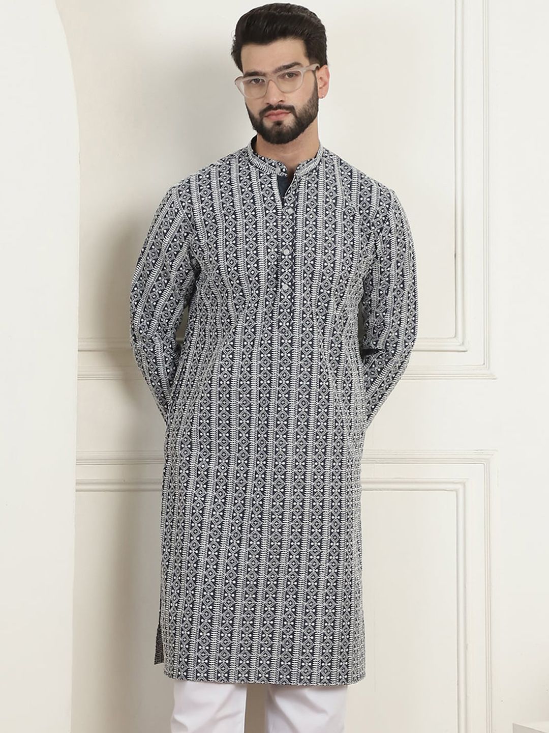 Anouk Charcoal Grey Ethnic Motifs Embroidered Thread Work Pure Cotton Straight Kurta