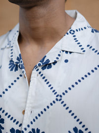 Powerlook Men Tartan Checked Spread Collar Casual Shirt