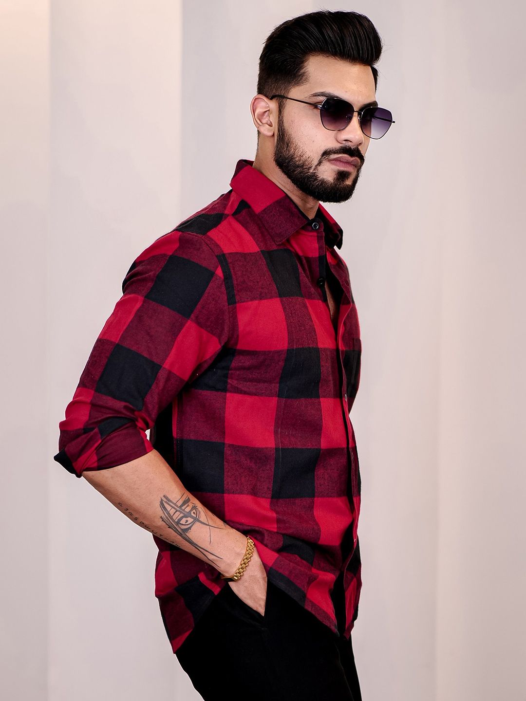 Eszett Men Buffalo Checked Spread Collar Baju Kasual