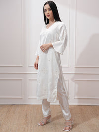 Vishudh Women Ethnic Motifs Embroidered Regular Kurta with Trousers