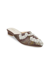 Mochi Women Printed Block Pumps