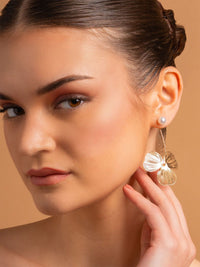 VOGUE PANASH Batu Tiruan Bersalut Emas dan Anting-Anting Jatuh Berbentuk Bunga Manik Mutiara