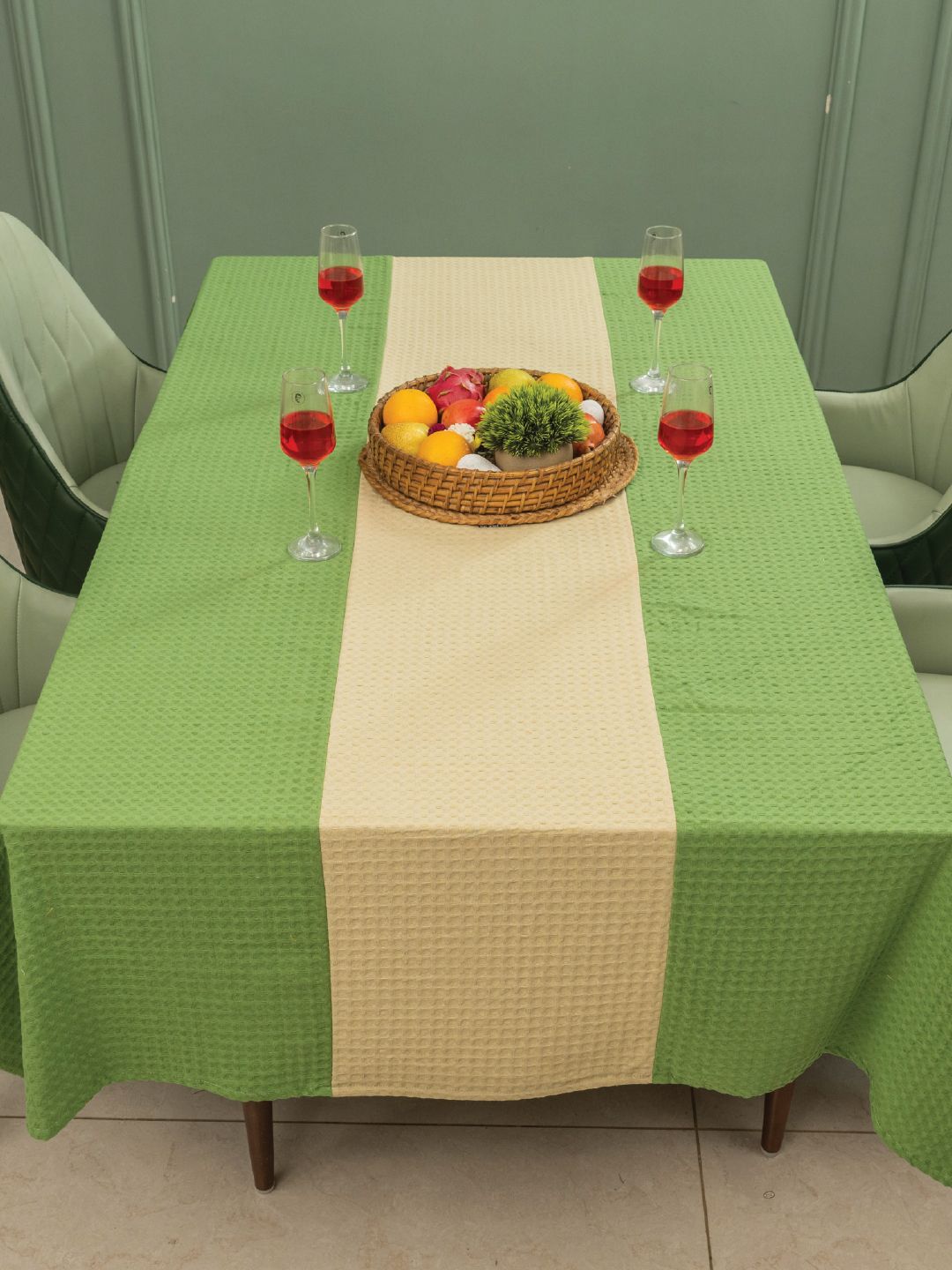 URBAN SPACE Green & Cream Anti-Slip Cotton 6-Seater Table Cover