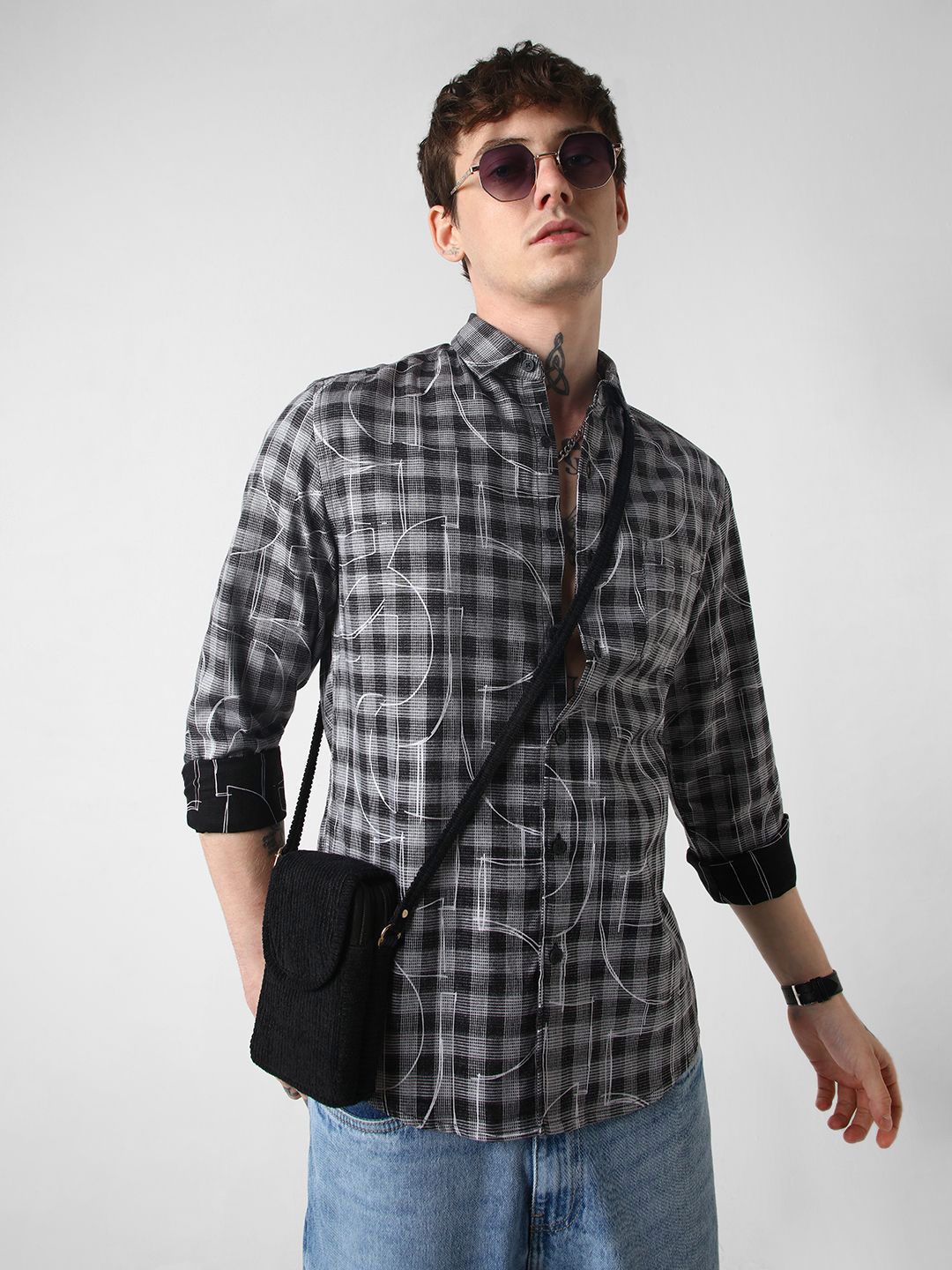 VASTRADO Men Classic Spread Collar Checked Cotton Slim Fit Casual Shirt