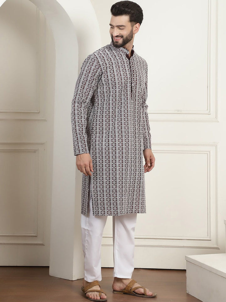 Anouk Sulam Kapas Tulen Kolar Mandarin Lengan Panjang Kurta Lurus Dengan Churidar