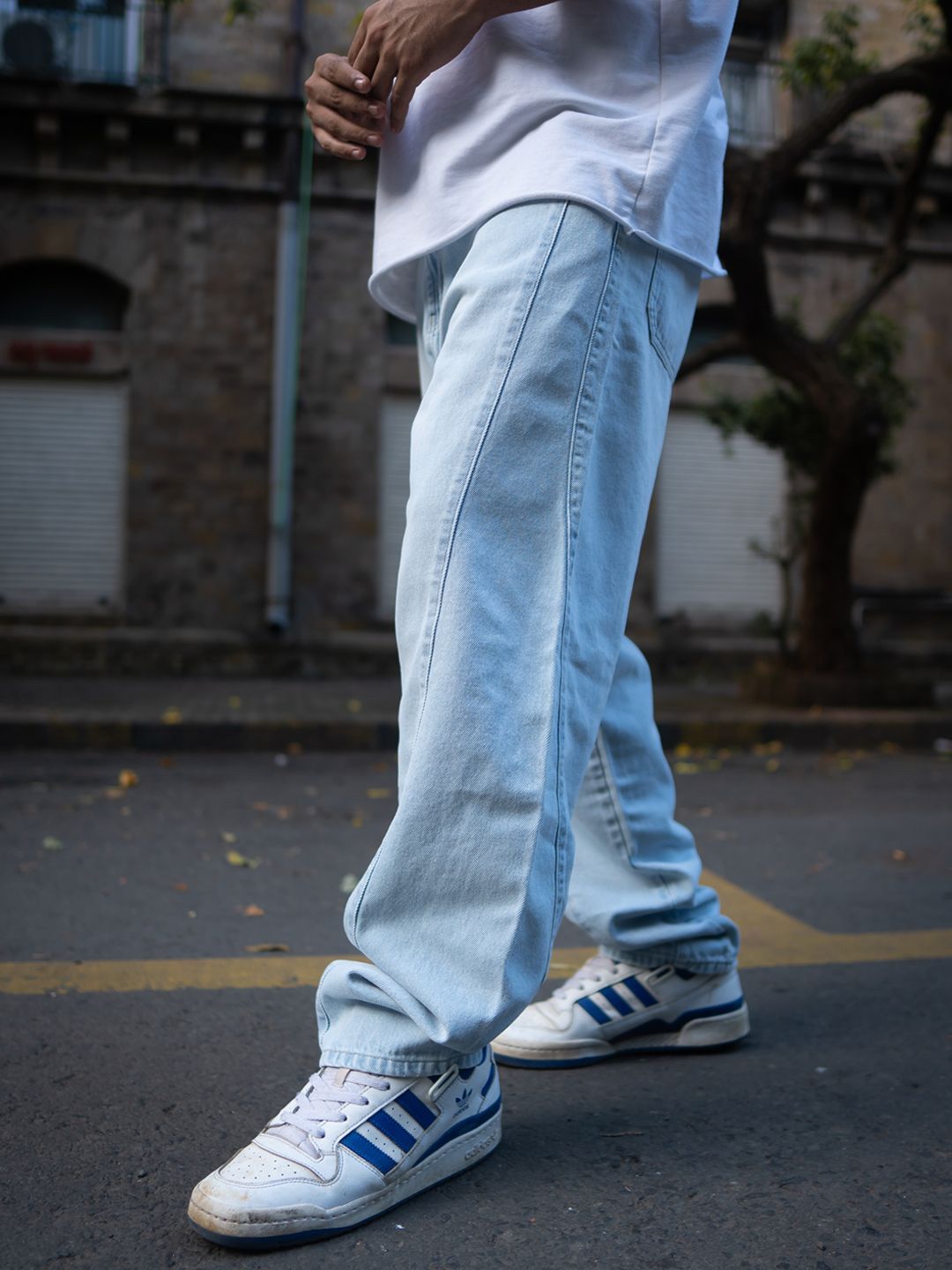 Powerlook Men Mid-Rise Relaxed Fit Jeans