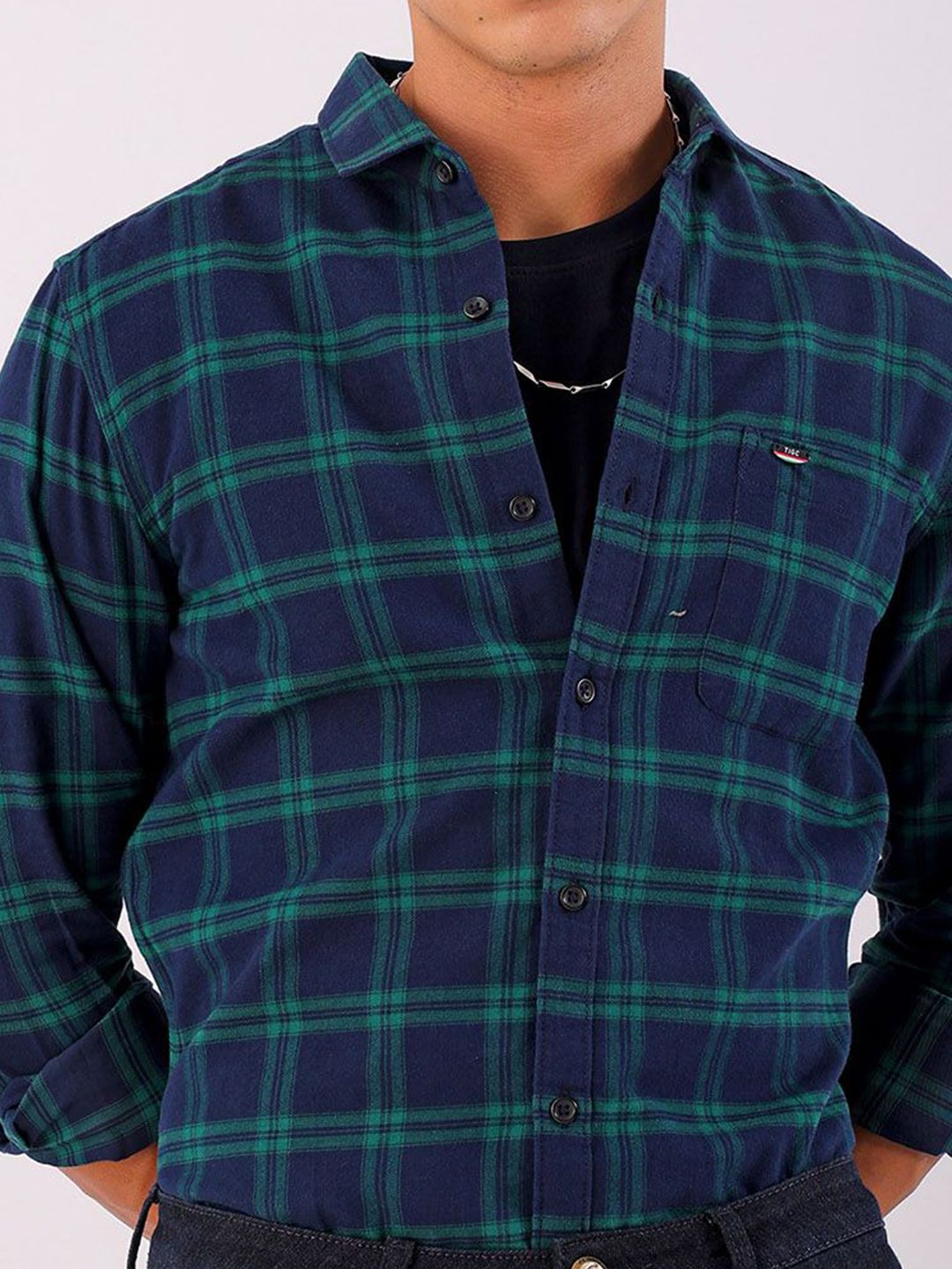 The Indian Garage Co Men Spread Collar Checked Cotton Slim Fit Casual Shirt