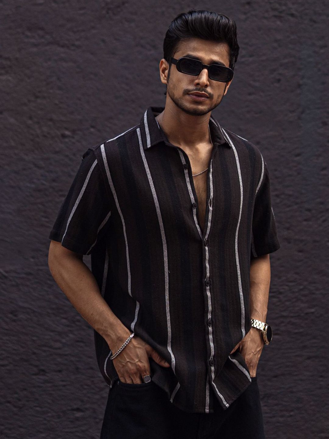 Powerlook Men Vertical Stripes Opaque Casual Shirt