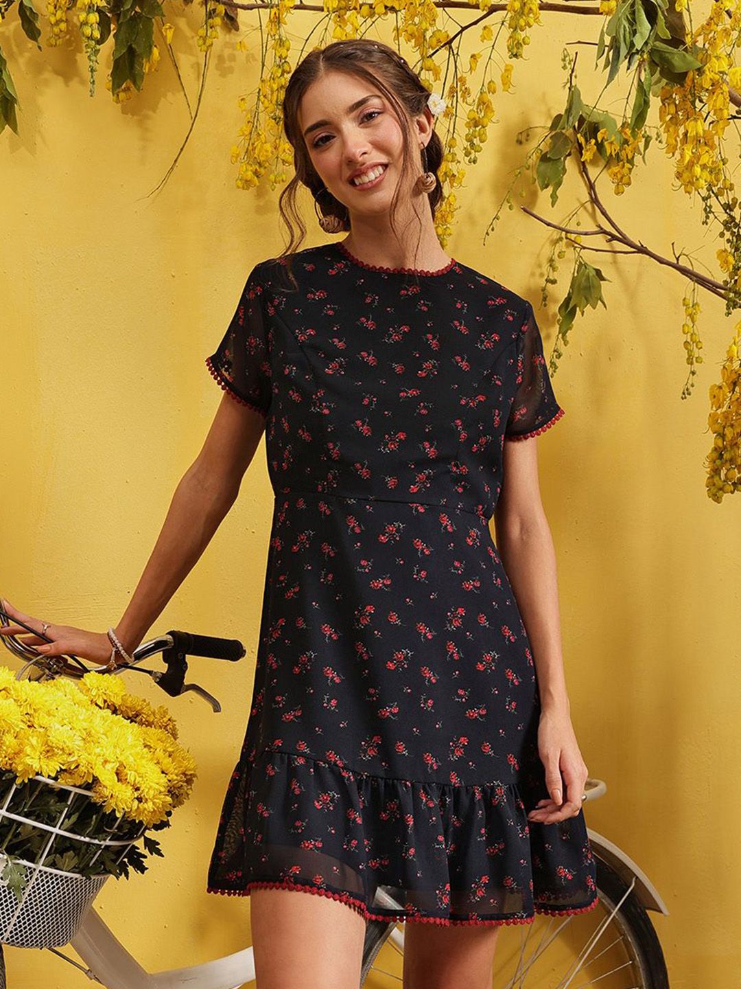 Quiero Women Floral Dicetak leher bulat a-line