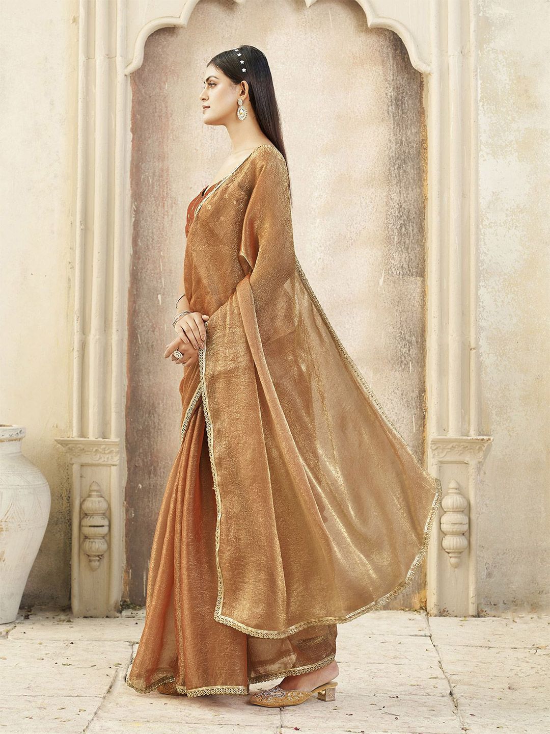 Tikhi Imli Saree With Embroidered Blouse Piece