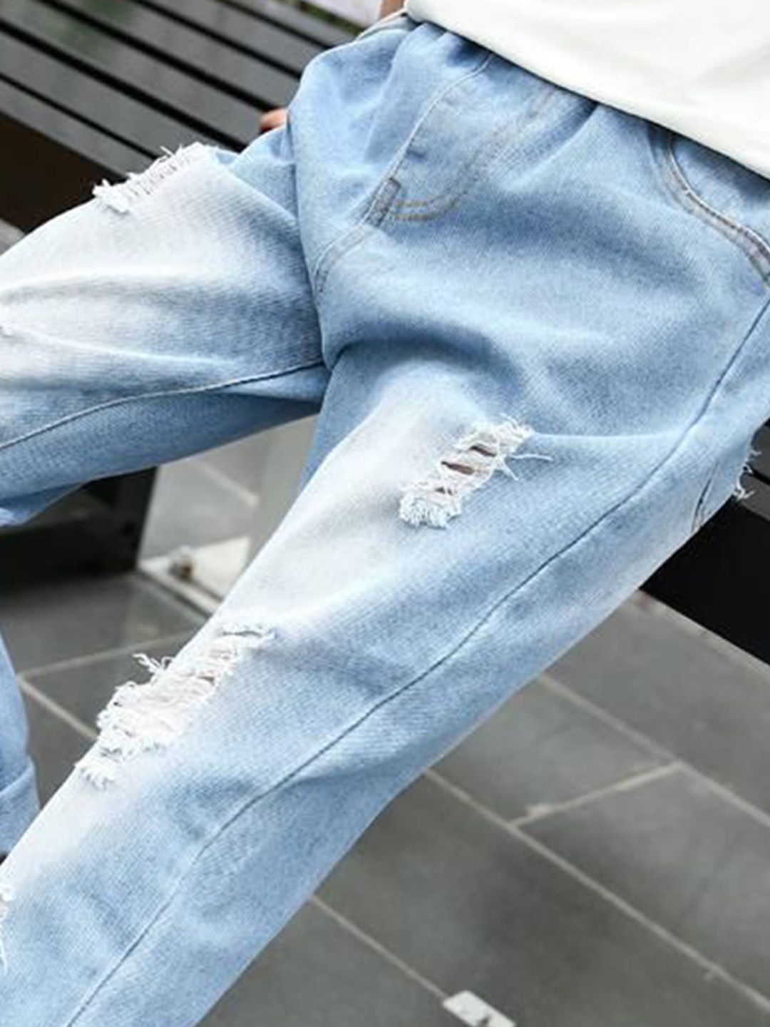 YK Girls Cotton Comfort Relaxed Fit Mildly Distressed Light Fade Stretchable Jeans