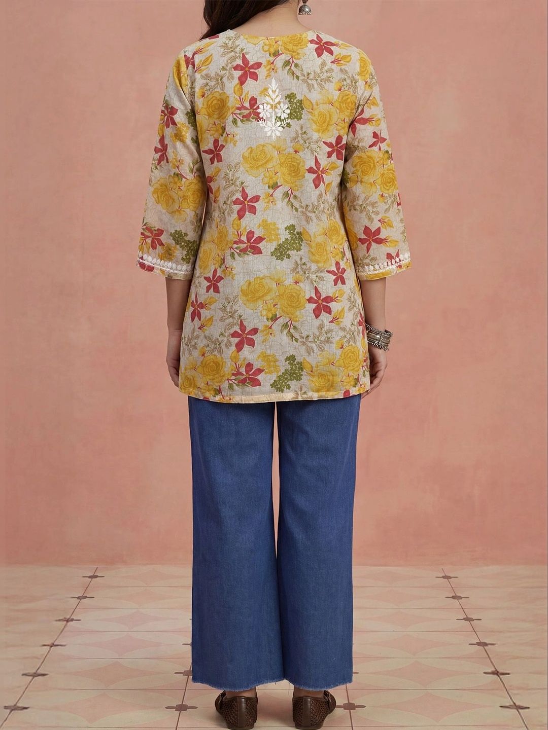 Rumah Wanita Chikankari Floral Printed Chikankari Floral Kurta