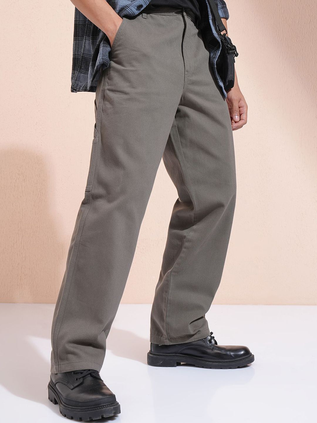 HIGHLANDER Men Carpentar Fit Cargo Trousers